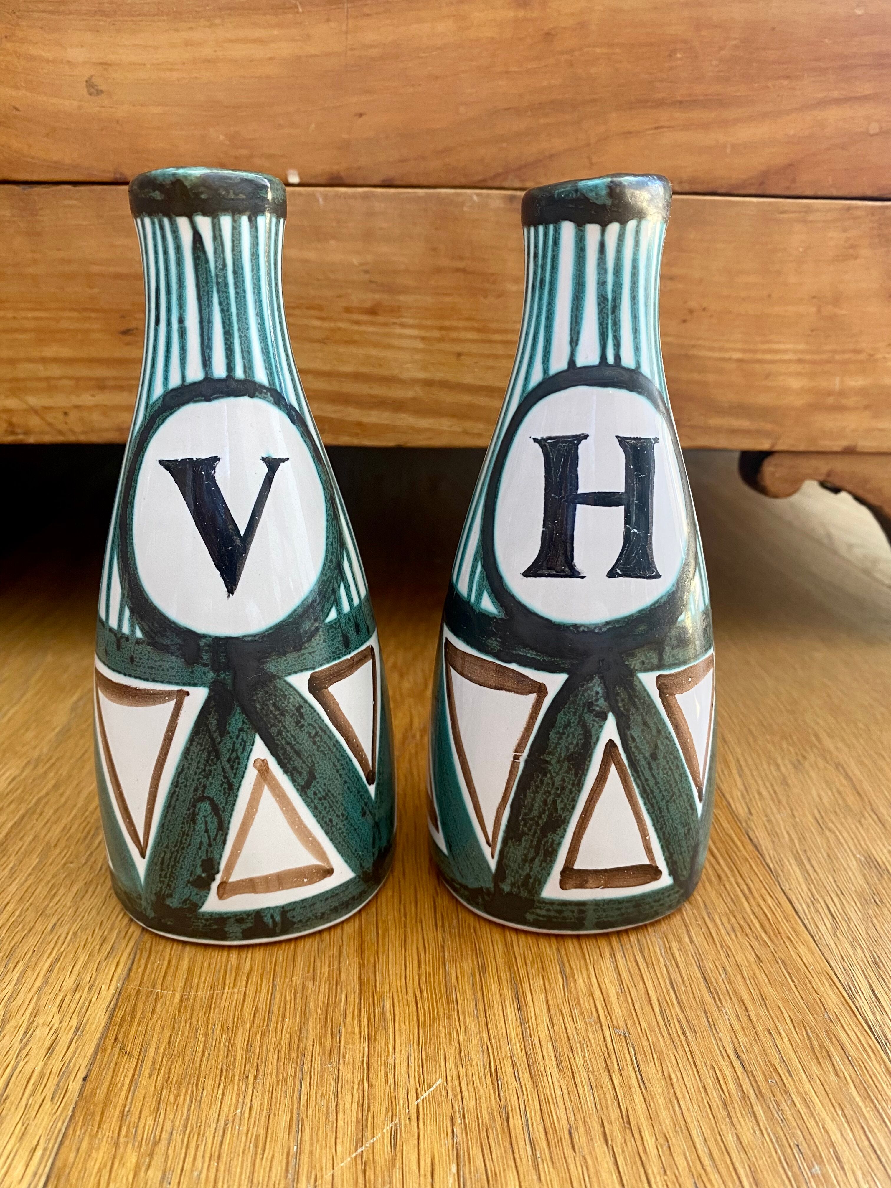 Vinegar oiler, pitchers Robert Picault ceramic Vallauris