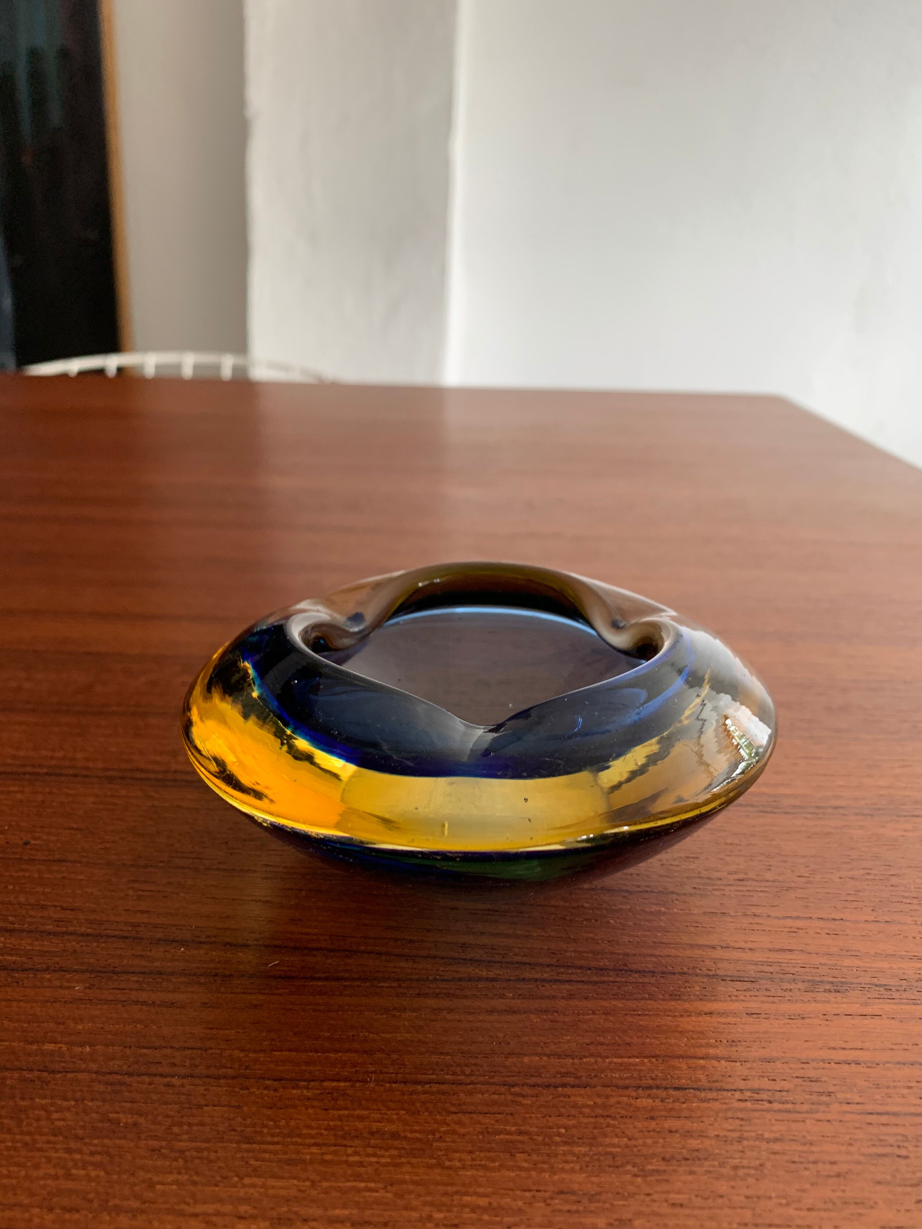 Vintage Murano glass ashtray
