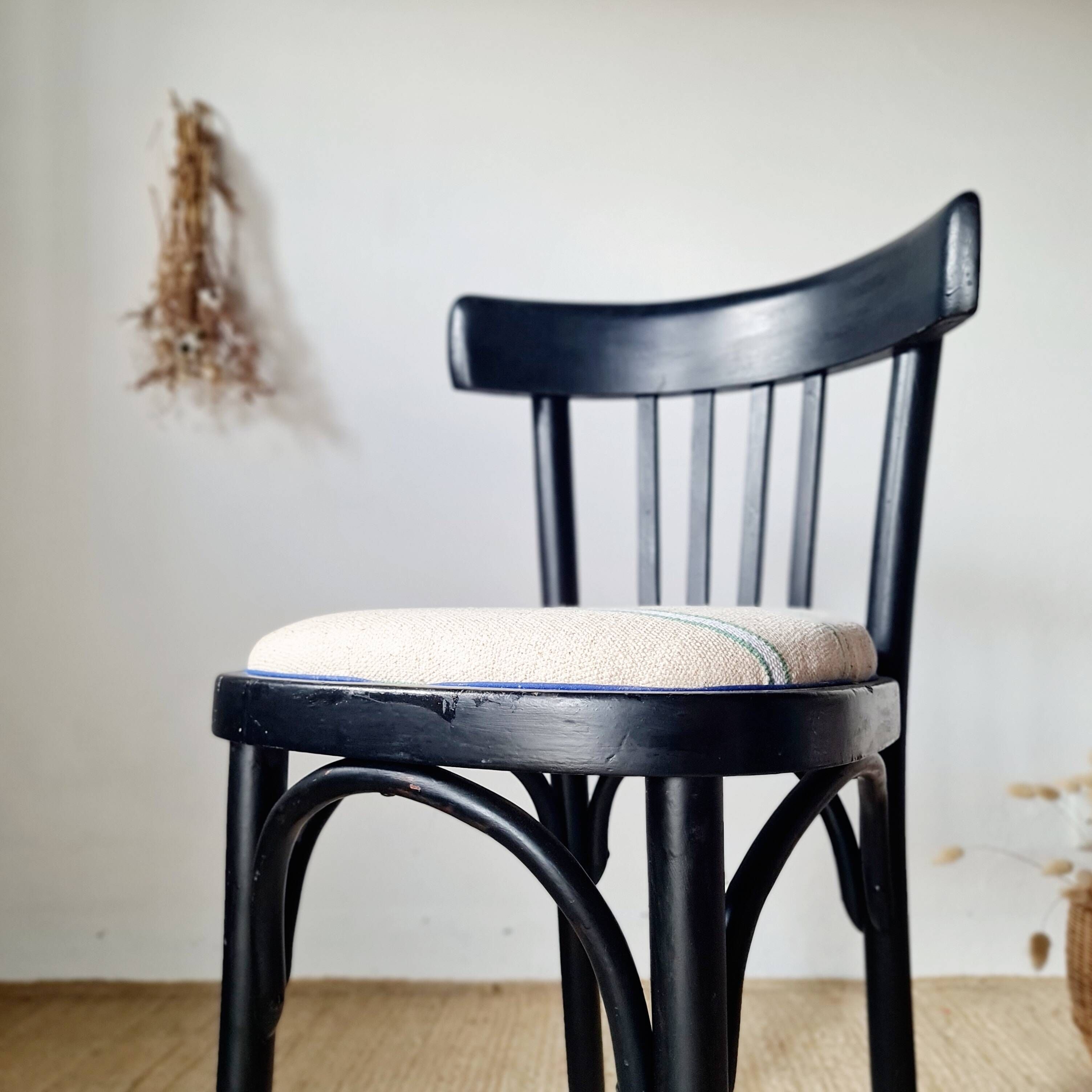 Chaise bistrot bois courbé noir assise rayures