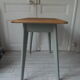 Desserte vintage vert de gris plateau en bois