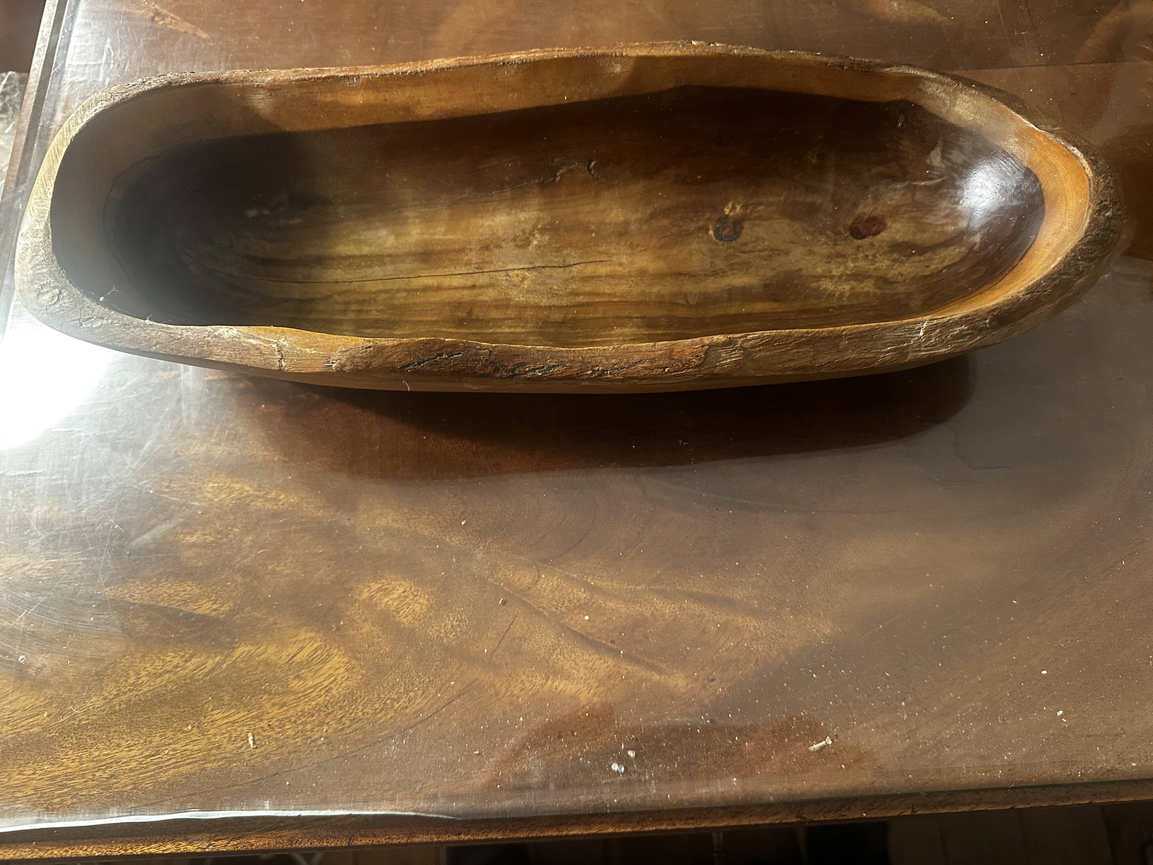 Large carved wooden bowl/trinket dish - 1950s craftsmanship