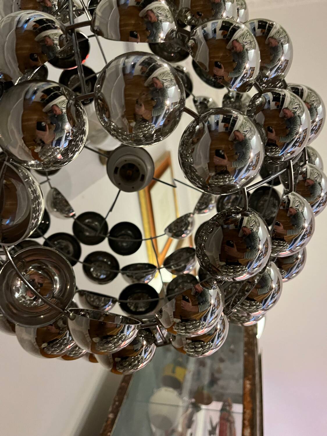 2 kinetic suspensions Kare Design model Bulb