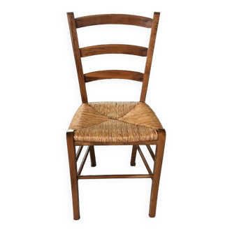 Country house style chair in solid beech
