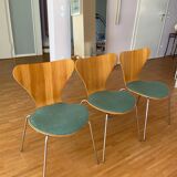 Set of three 3107 Dining Chairs by Arne Jacobsen for Fritz Hansen Denmark