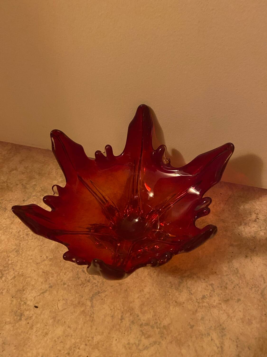Italian Murano glass cup vase