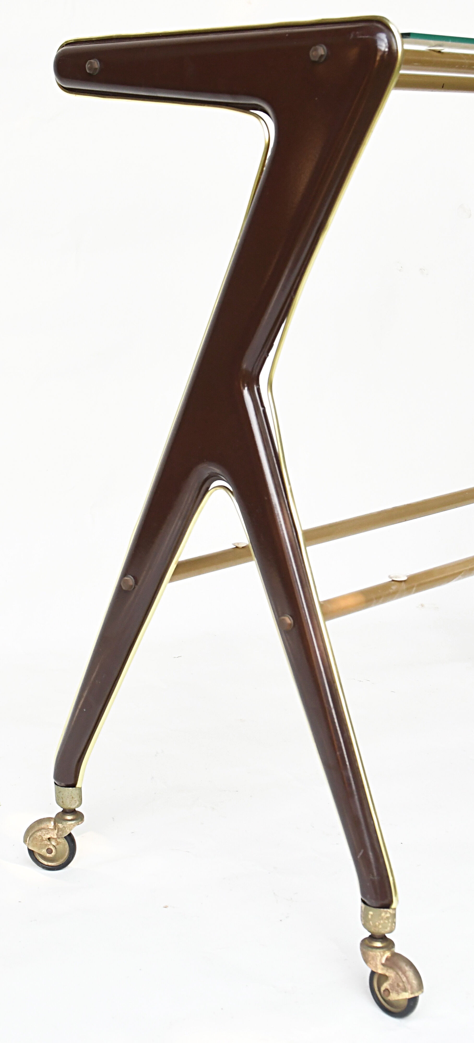 Rolling service table by Rama Torino