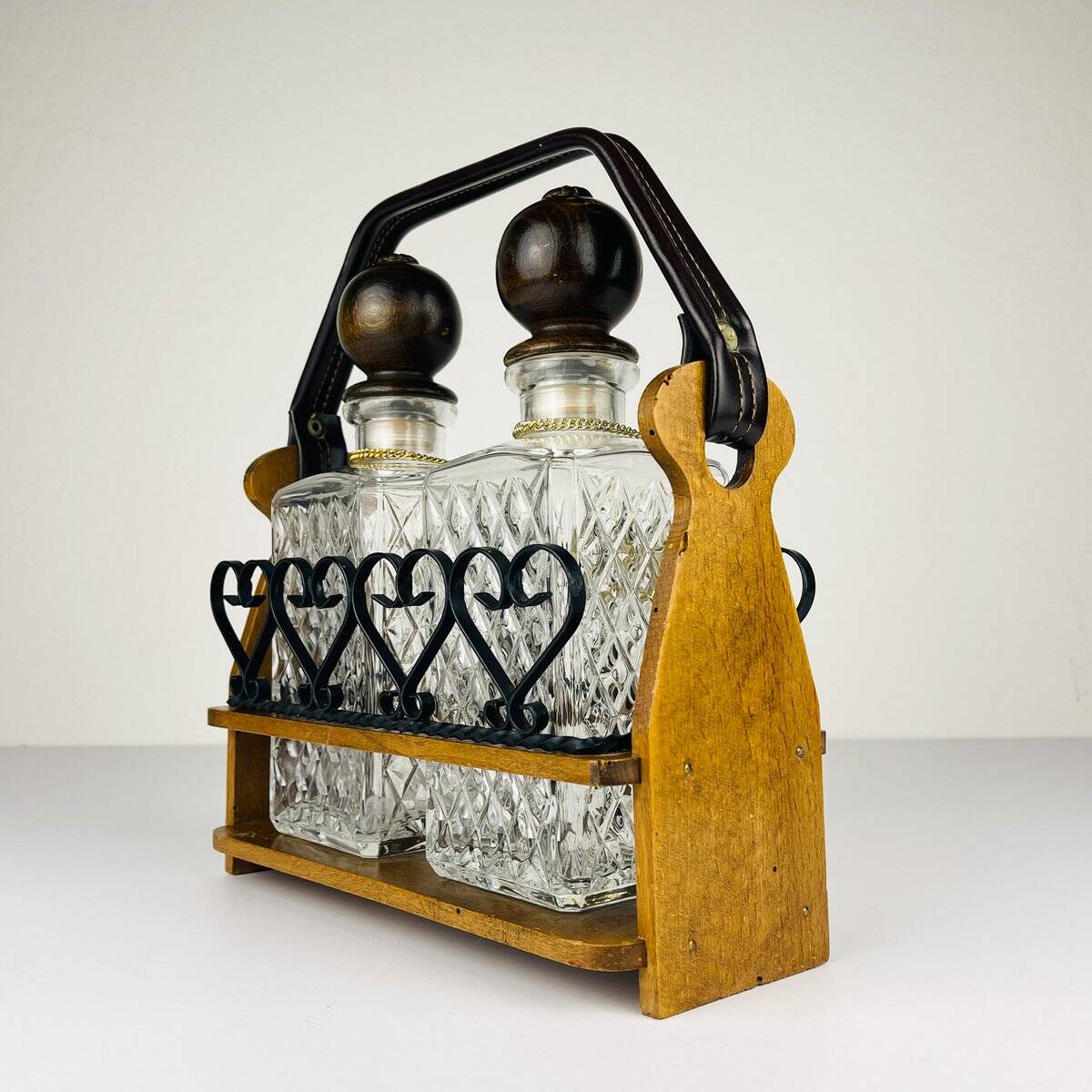 Tantalus Vintage Decanters for Cognac and Whisky, Italy, 1960s, set of 2