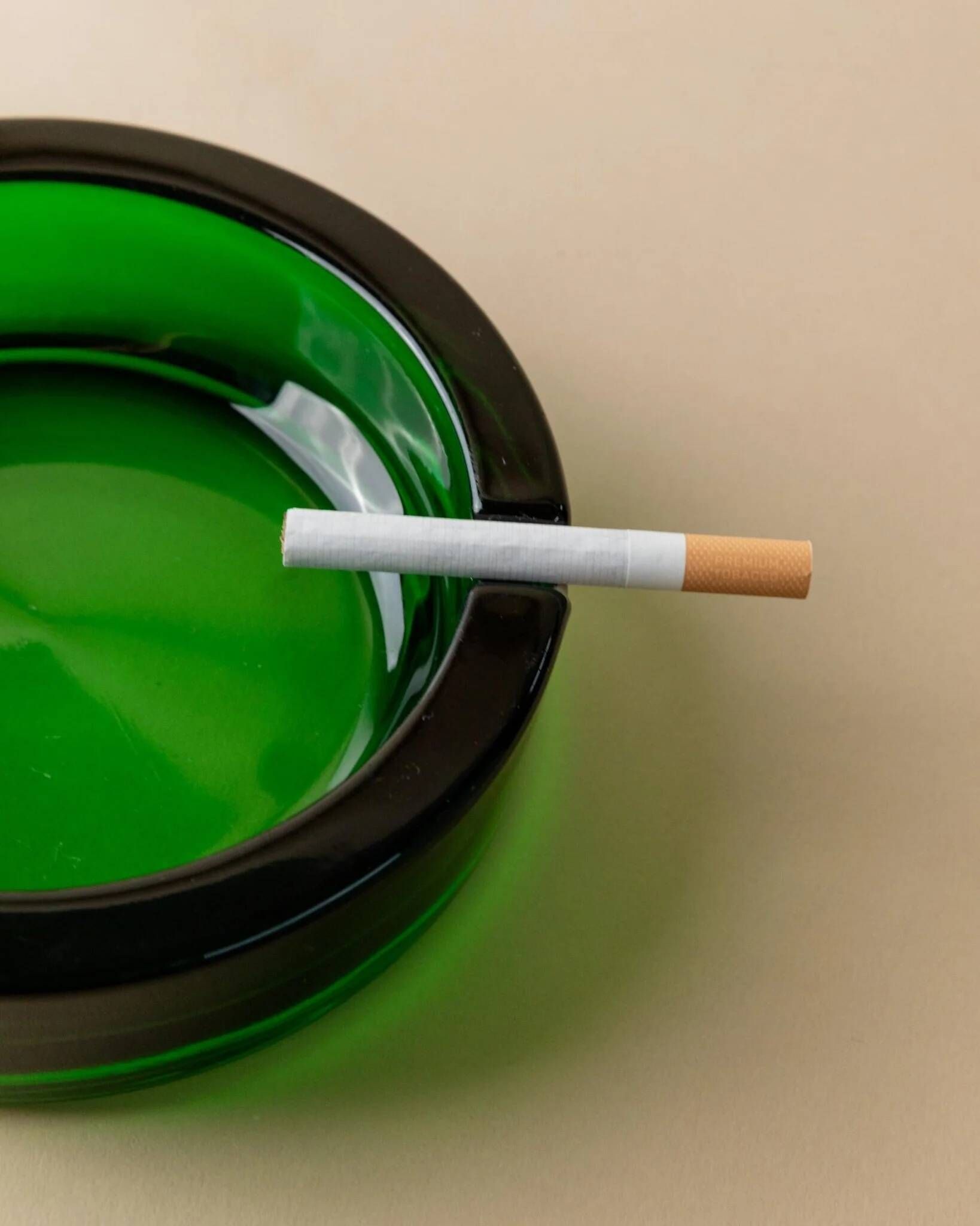 Emerald Green Glass Ashtray, Minimal Mid-Century Italian Design, 1970s Vintage Table Decor