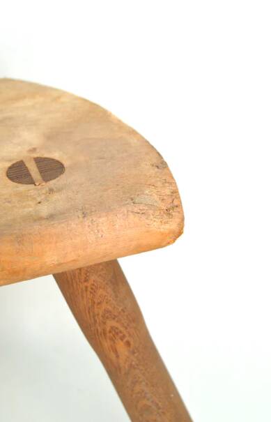 Tabouret demi-lune