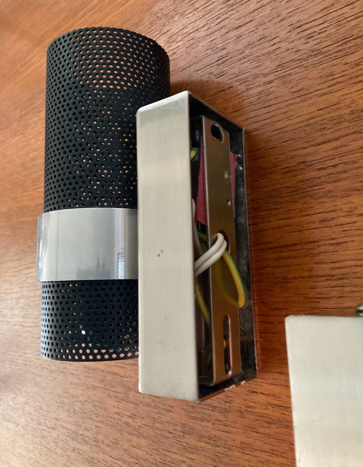 Pair of vintage wall lights from the 70s and 80s