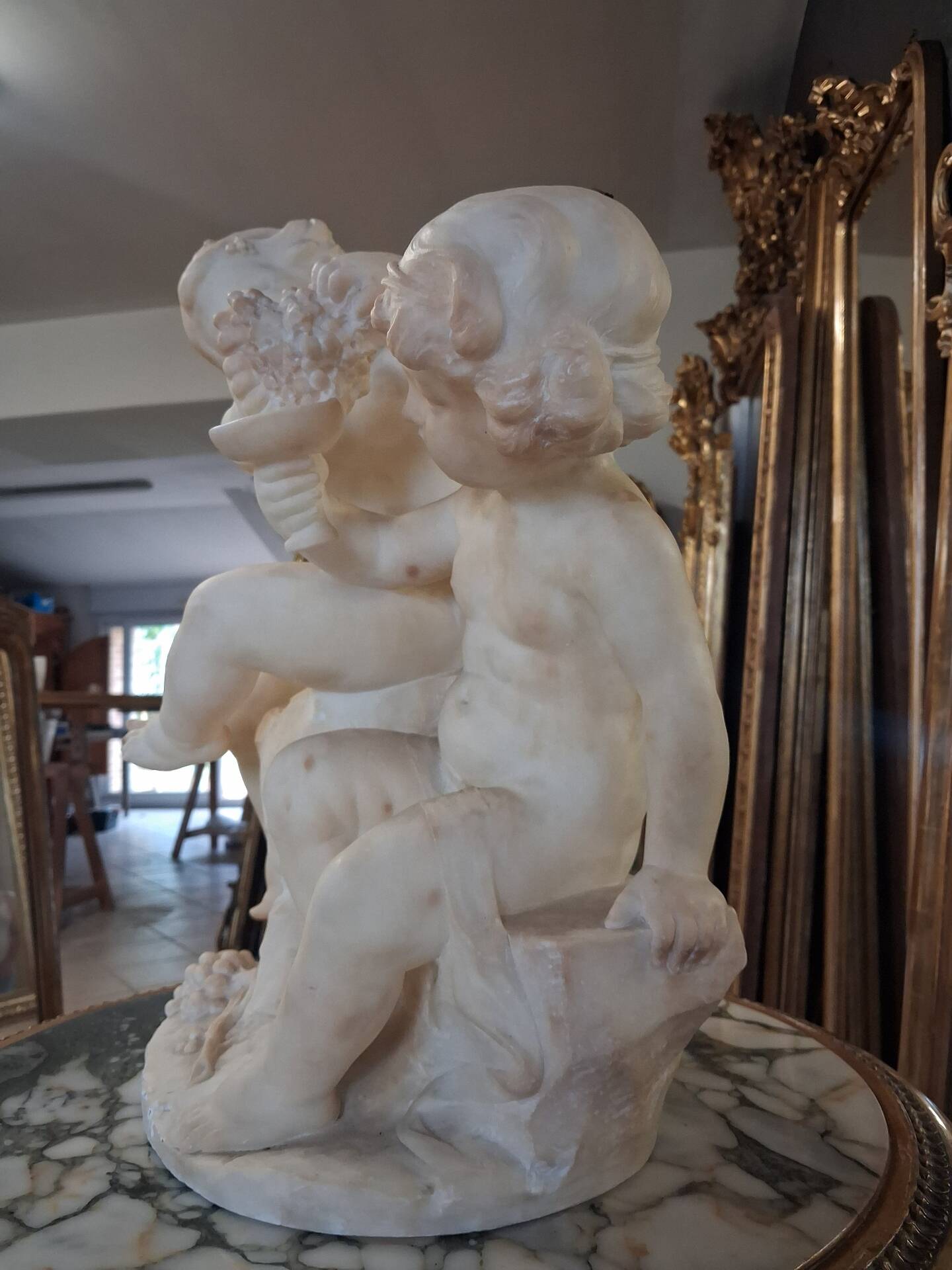 Alabaster sculpture by Pugi.Guglielmo