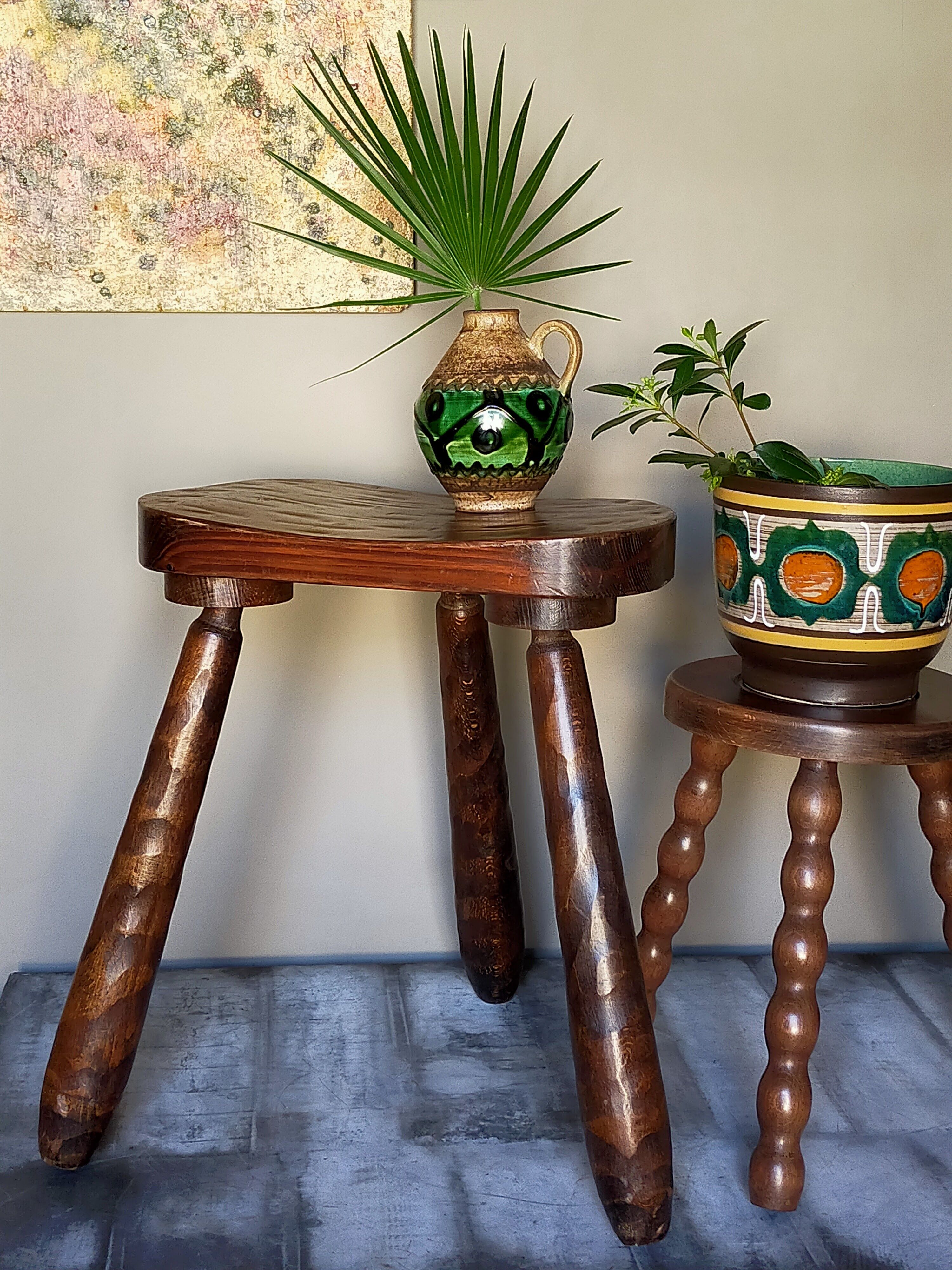 Vintage tripod stool form free feet solid wooden rockets