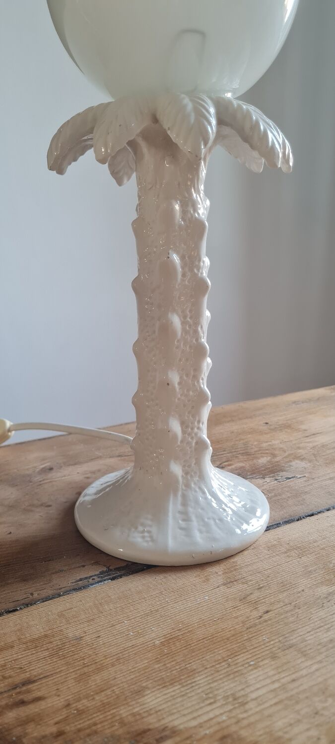 Ceramic palm lamp and white opaline globe