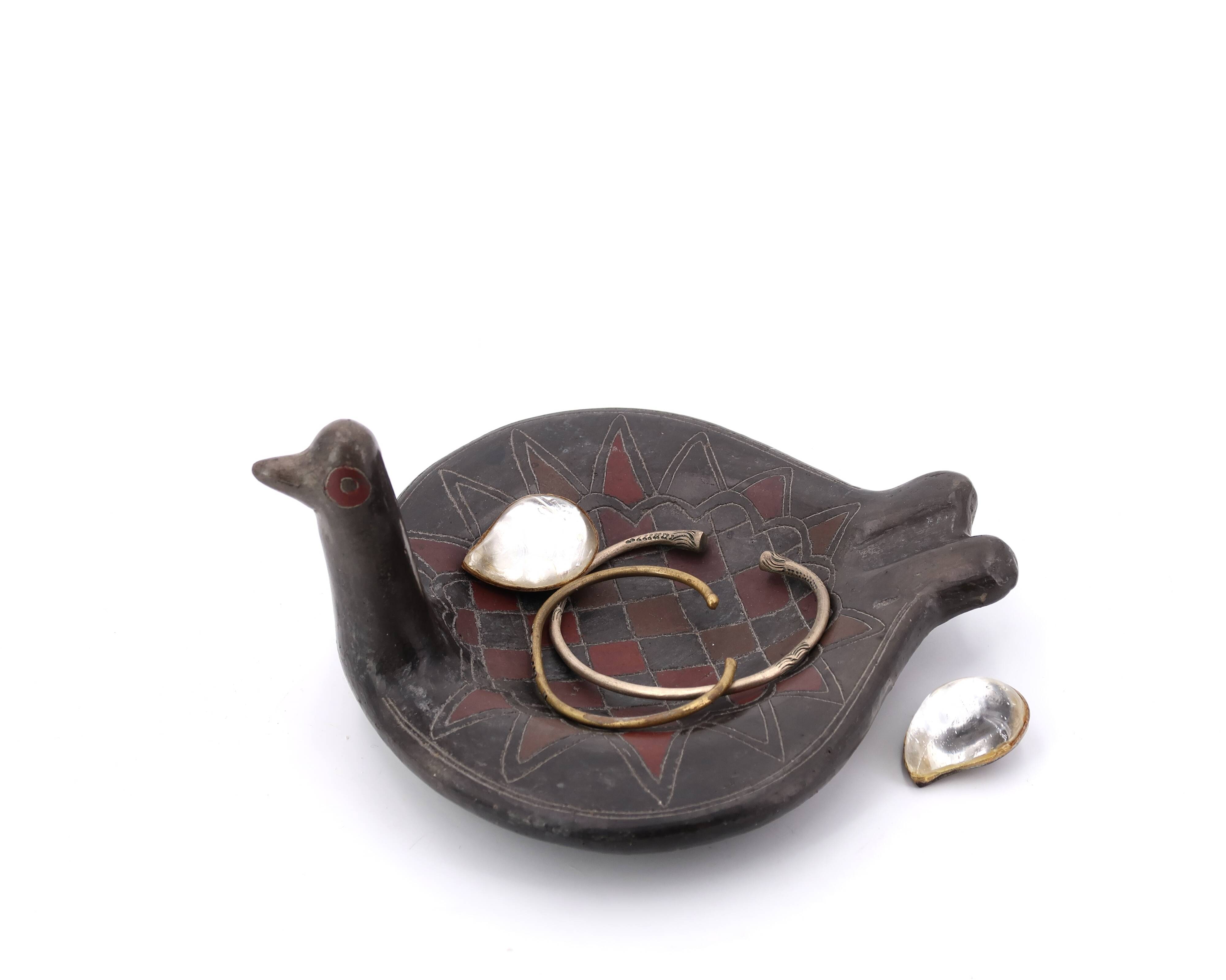 Black ceramic bird-shaped pocket tray, Mexico 1970s