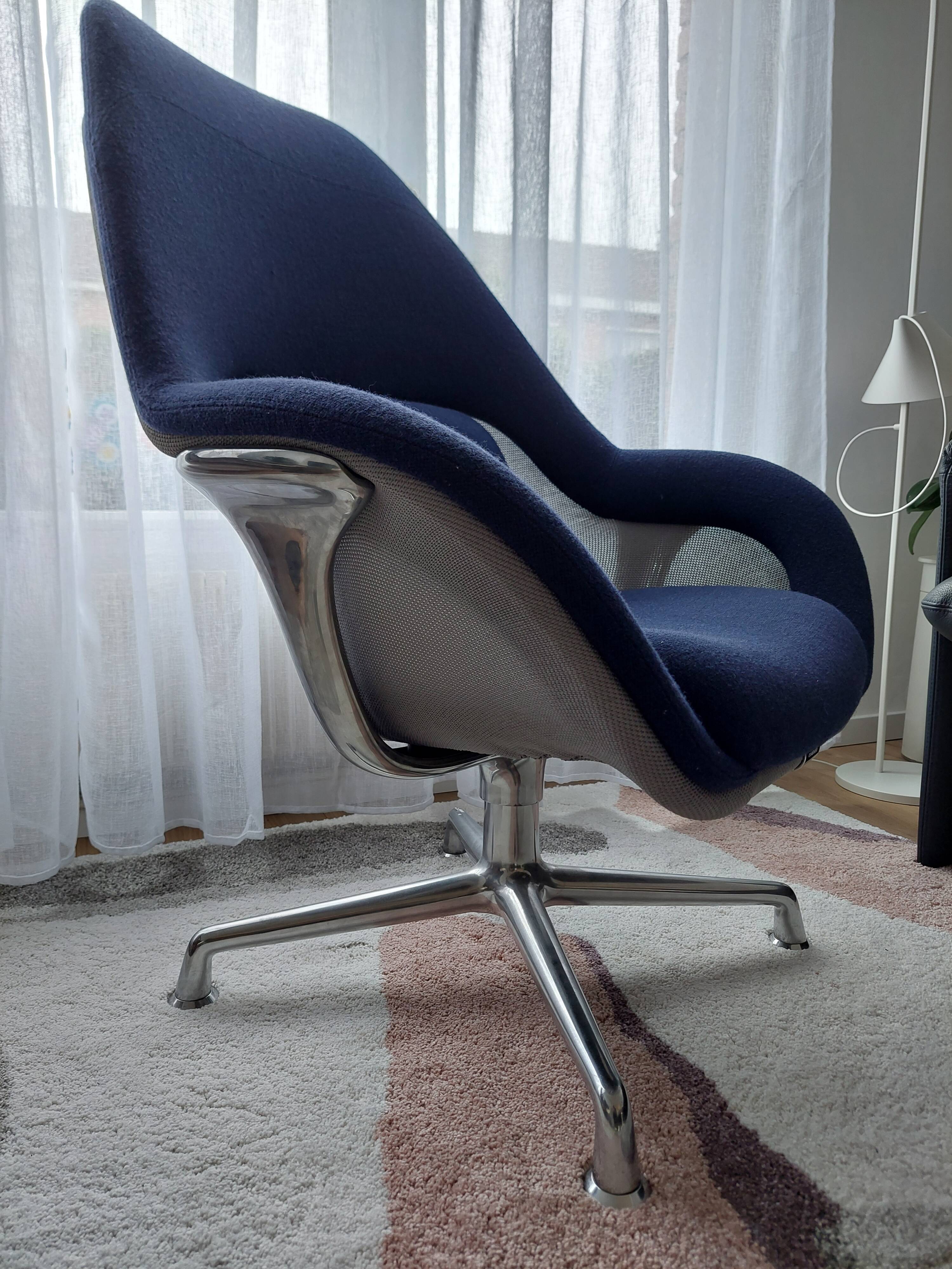 Spaceage lounge chair coalesse steelcase Scott wilson