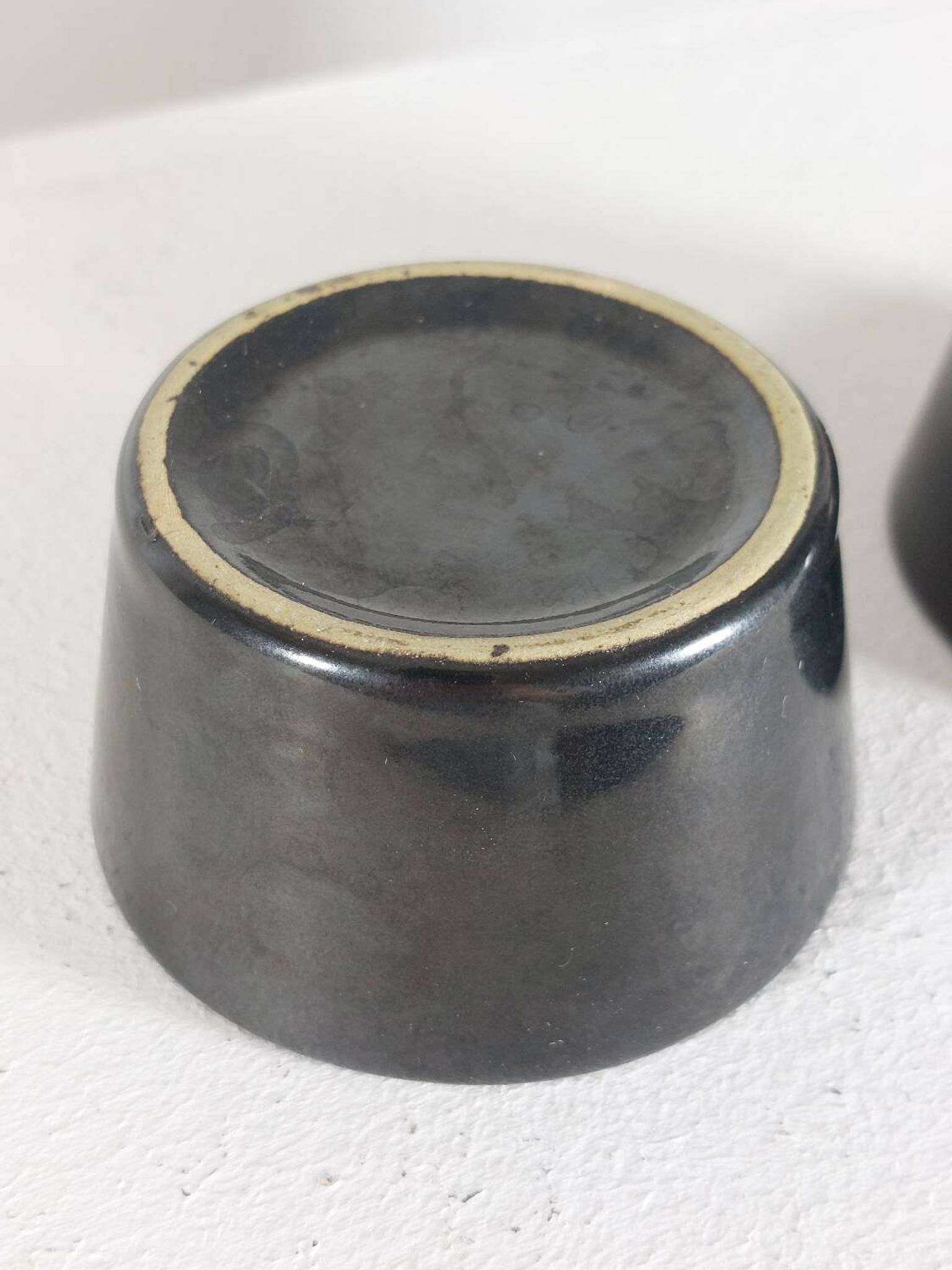 Pair of vintage Oxid glaze cups by Hedwig Bollhagen