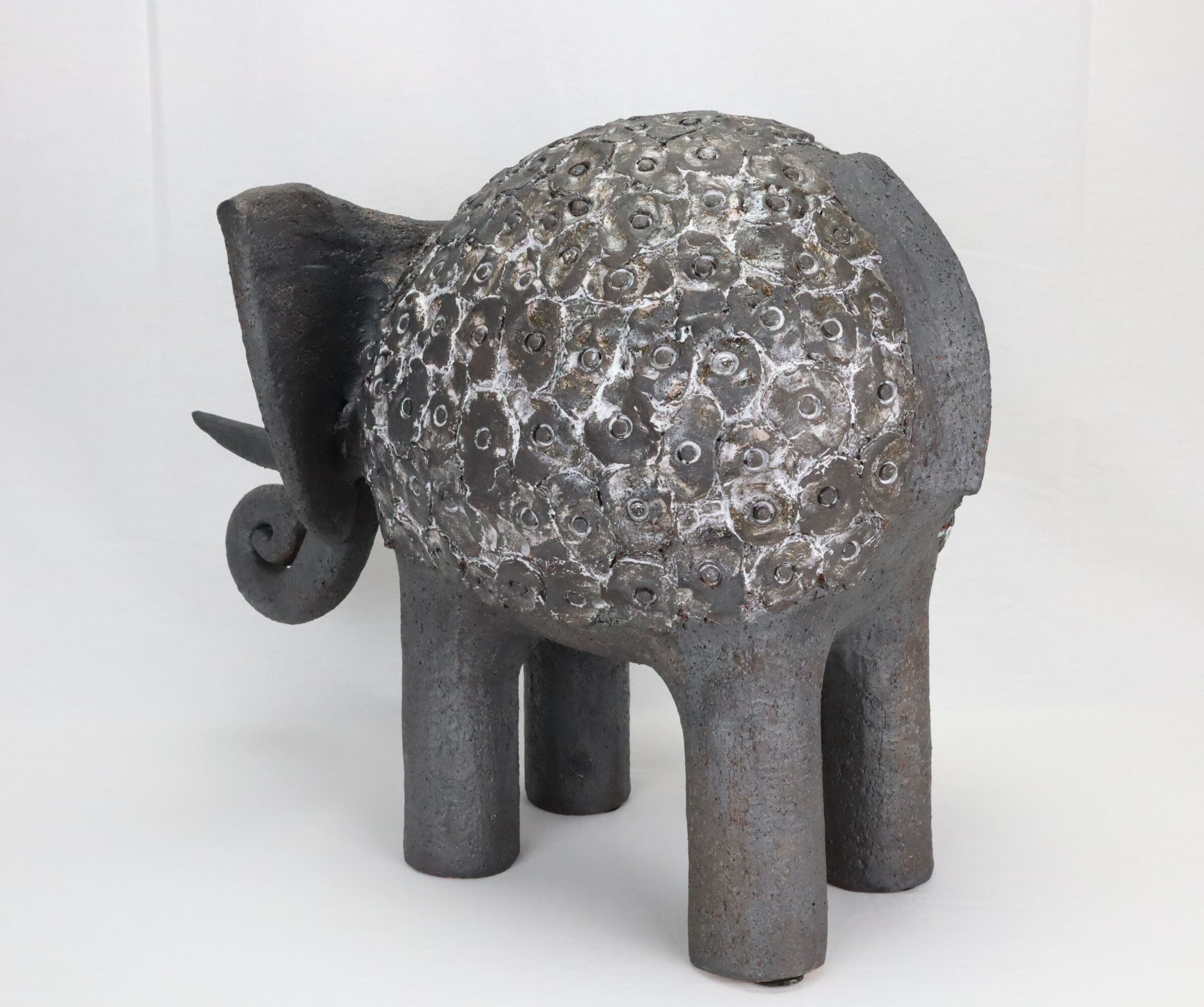 Ceramics by Dominique Pouchain