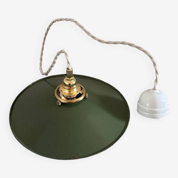 Enamelled sheet metal pendant light