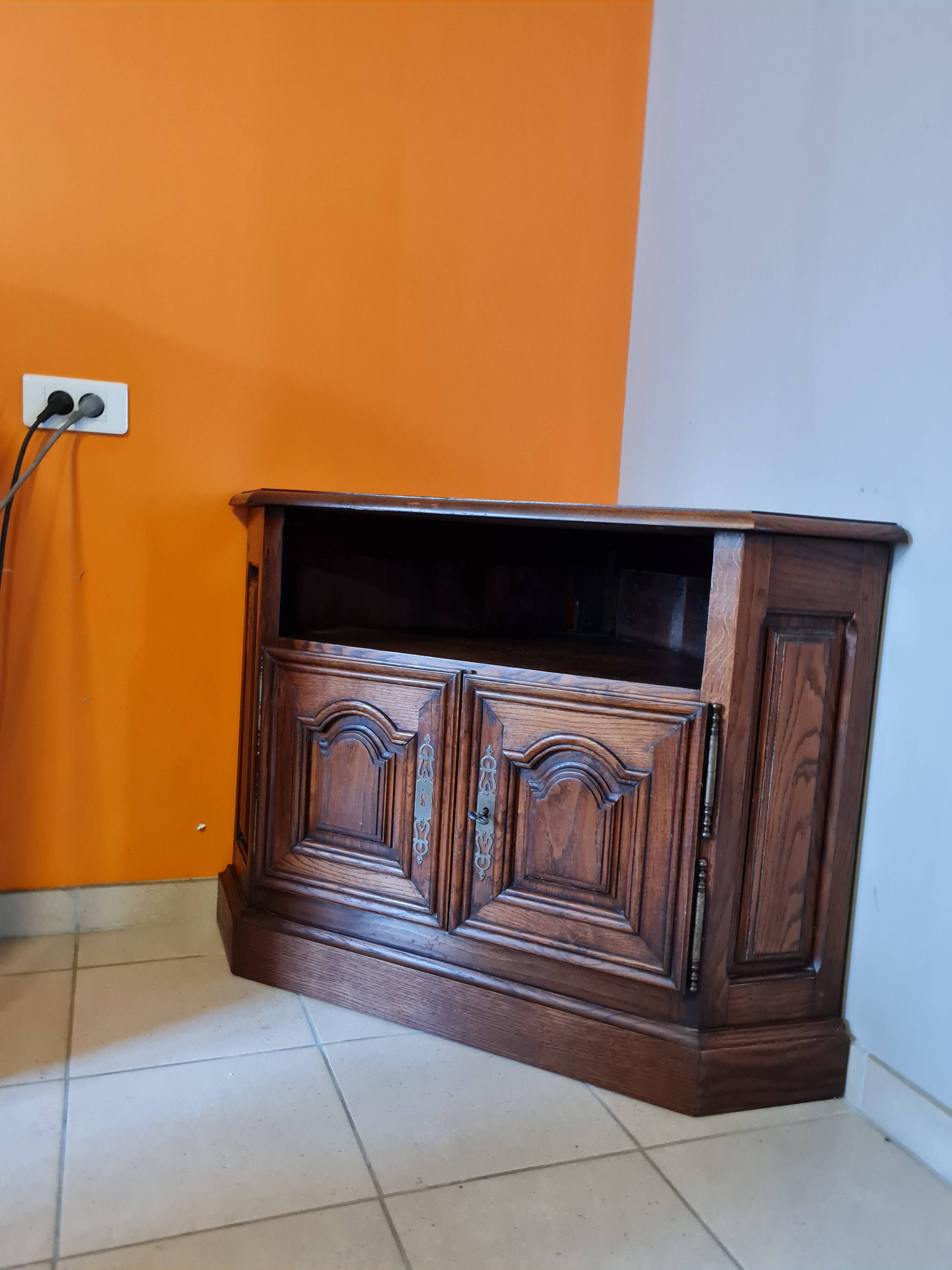 Meuble d'angle bas style louis xiv