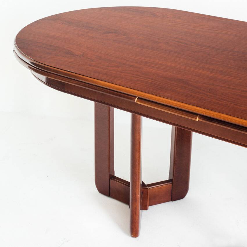 Vintage dining table with two extensions in varnished elm. Spain, 80s.