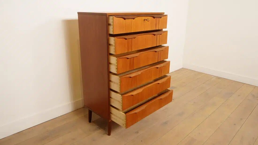 Vintage Danish chest of drawers | Teak | 6 drawers | 122 cm