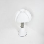 Lampe de table « Pipistrello » blanche de Gae Aulenti pour Martinelli Luce