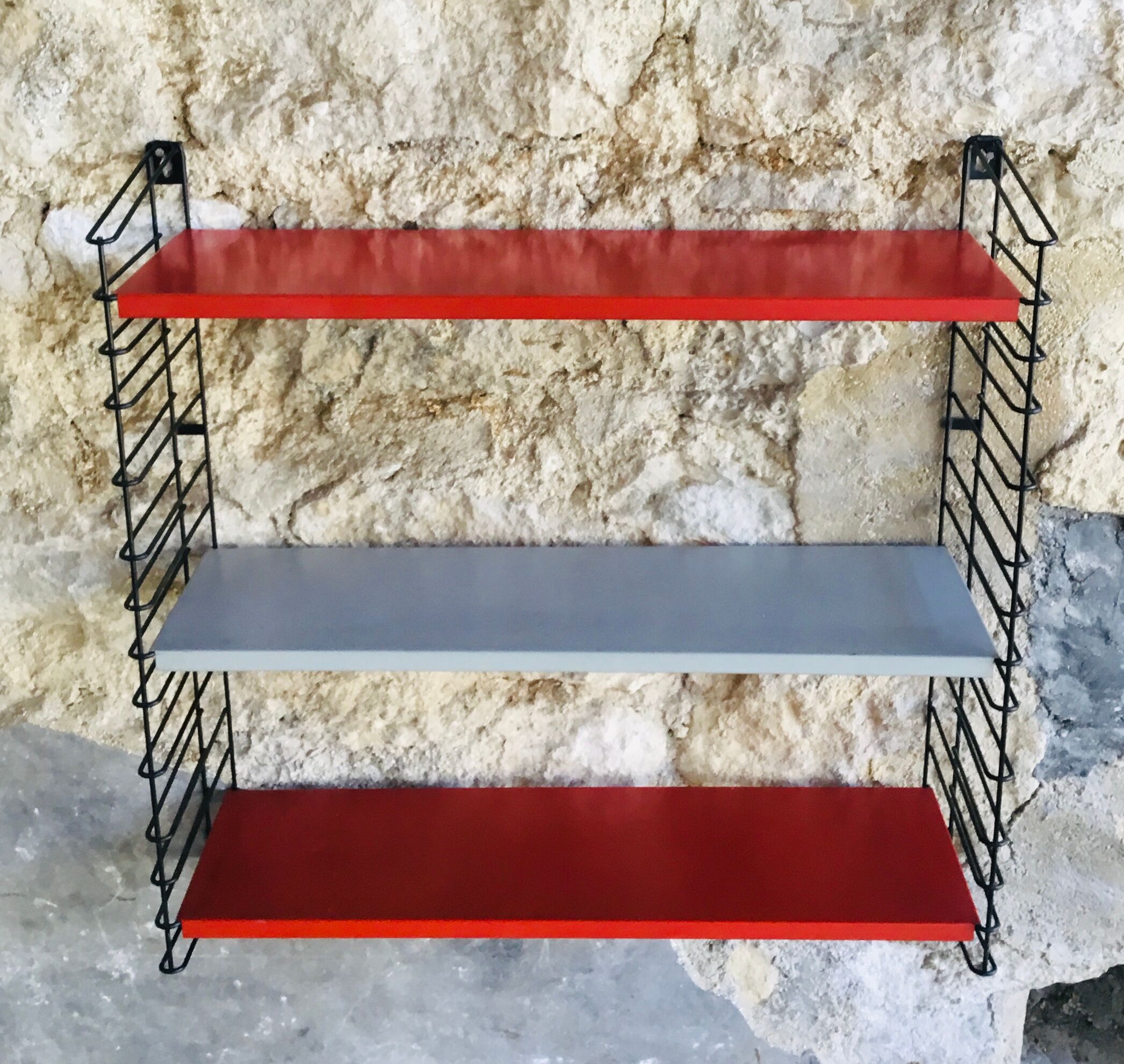Etagère métallique  murale par Adriaan Dekker pour Tomado 1950