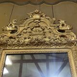 18th century Regency mirror in gilded wood