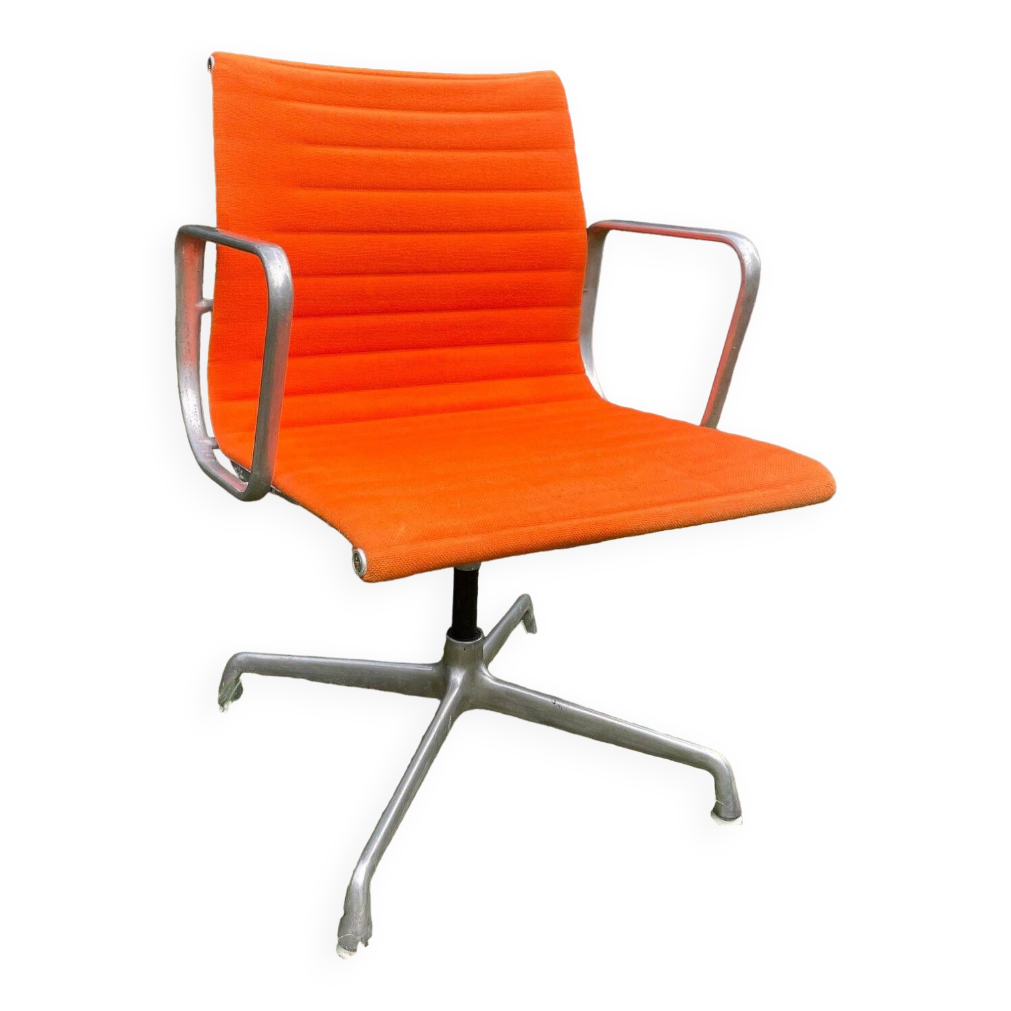 Vintage charles & ray eames design armchair for herman miller 1950 1960