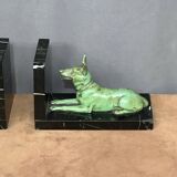 Art Deco bookends. Regule with patina and marble.