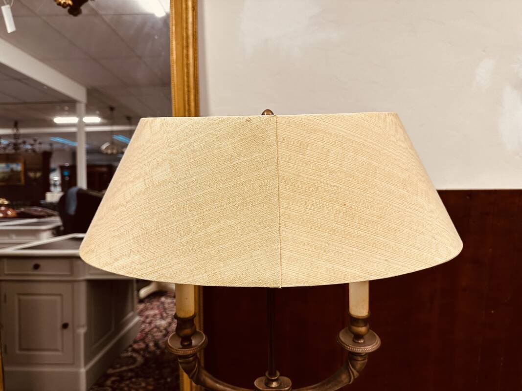 Antique French Bouillotte table lamp