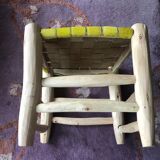 Tabouret en cuir jaune