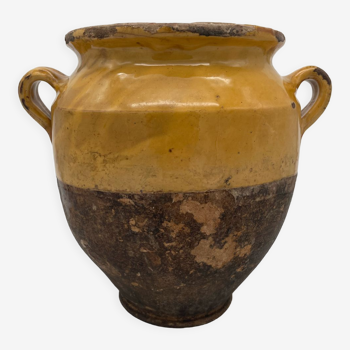 Old candied pot in glazed yellow terracotta XIX th century