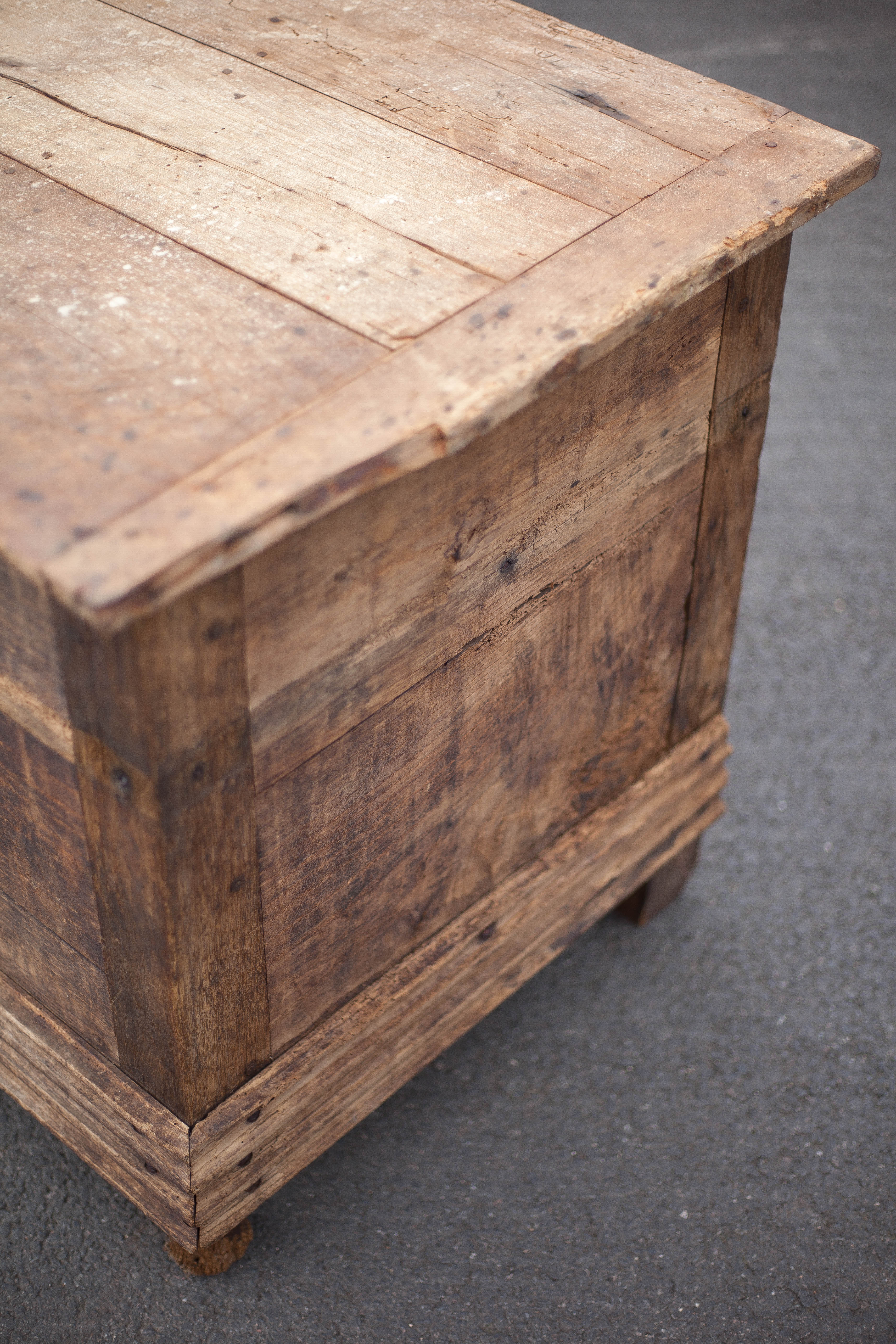 Oak chest