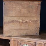 Sumptuous solid oak sideboard, 18th century provincial work