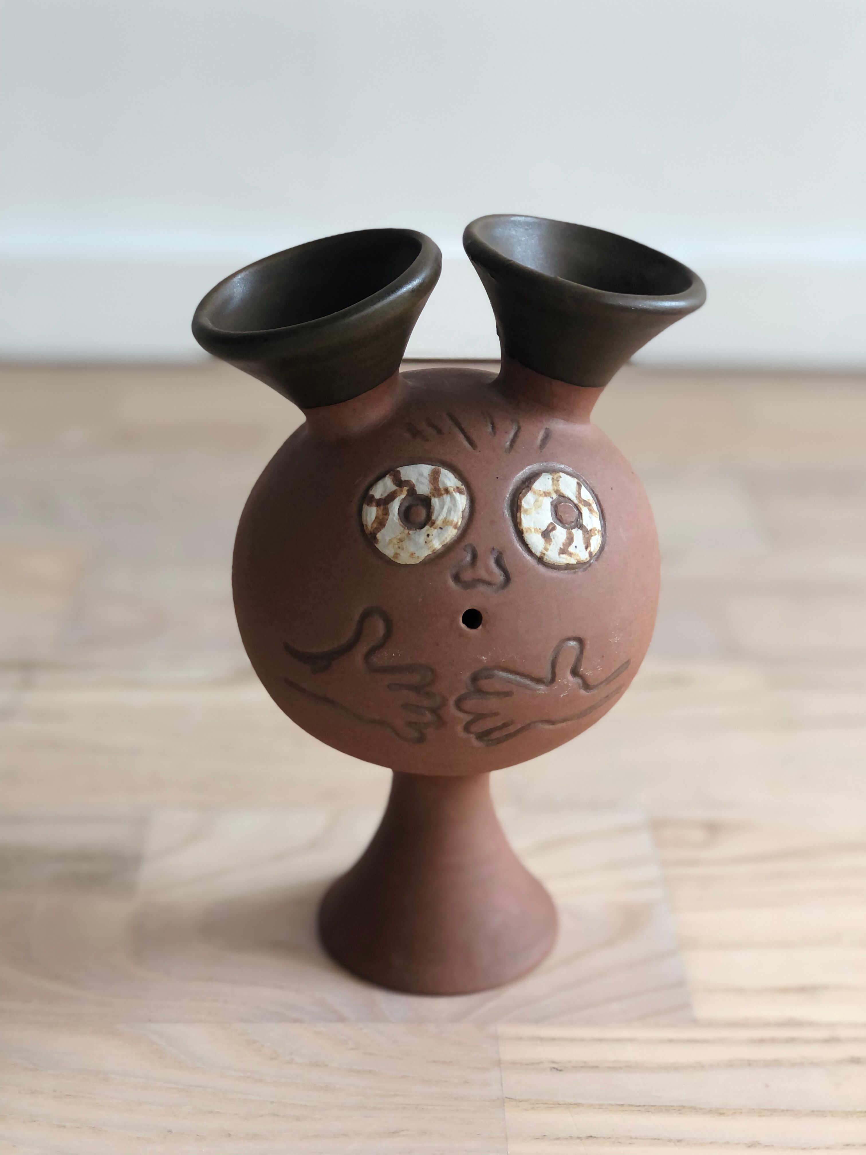 Anthropomorphic ceramic vase made by hand in. California by Stoneware Designs West, 1960-70