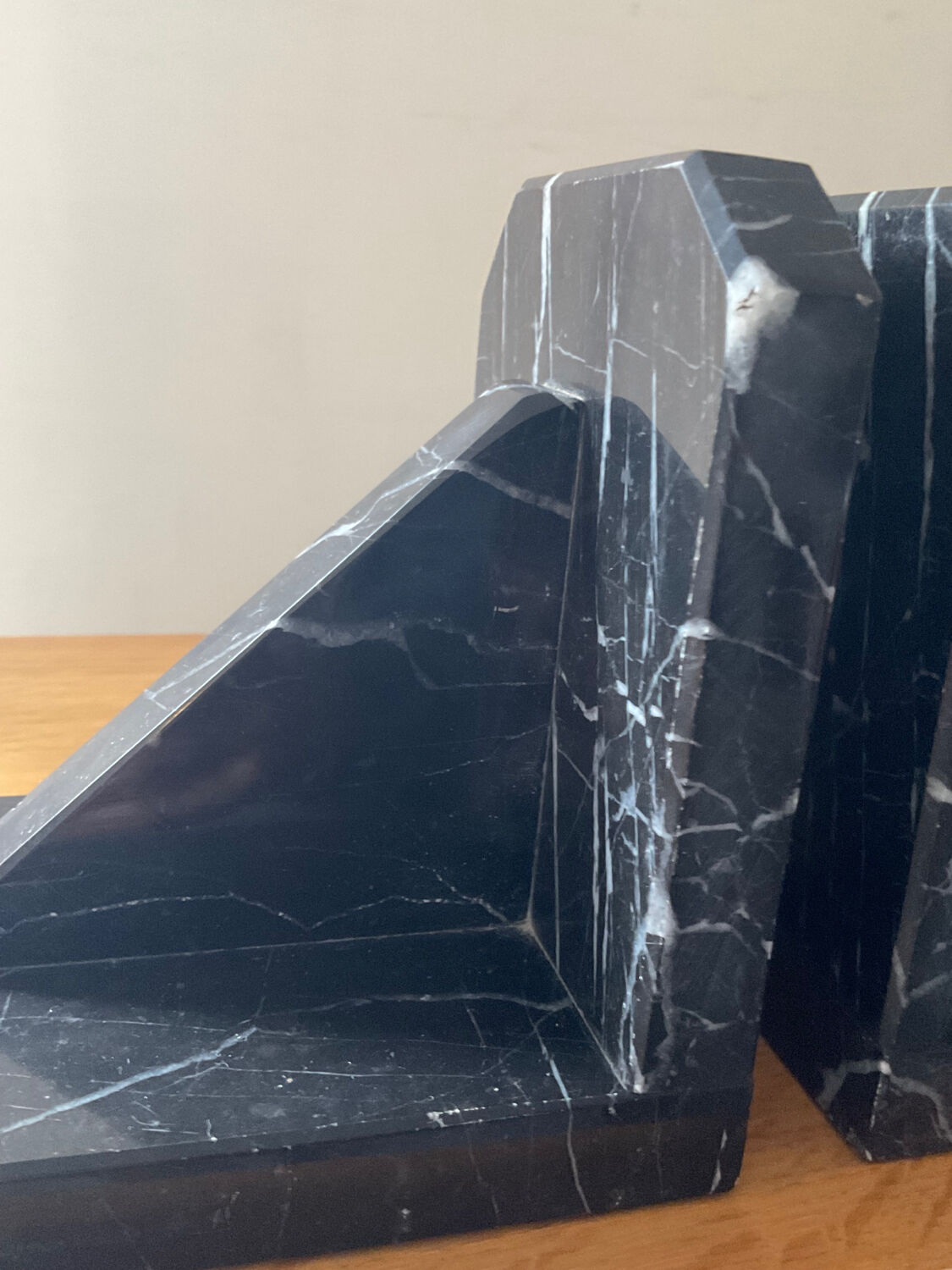 Pair of Art Deco bookends in black marble