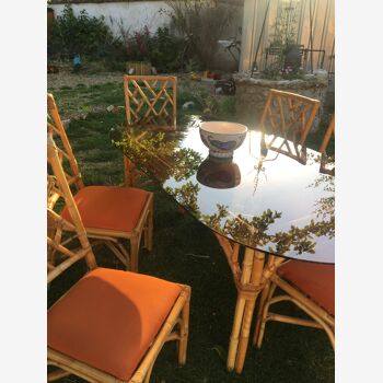 Rattan and wicker garden lounge with smoked glass tray