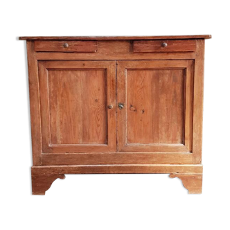 Old buffet