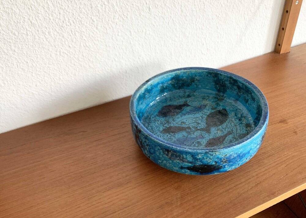 Fish pottery bowl by Aldo Londi for Bitossi, Italy, 1960s.