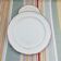 Plat de service rond Villeroy & Boch festonné marron