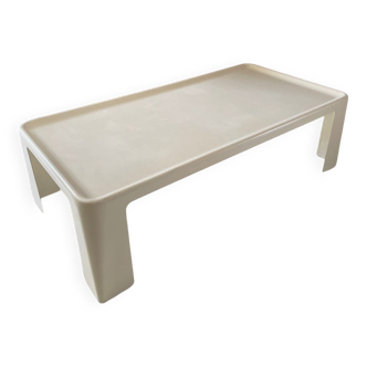 Amanta coffee table by Mario Bellini C&B Italy