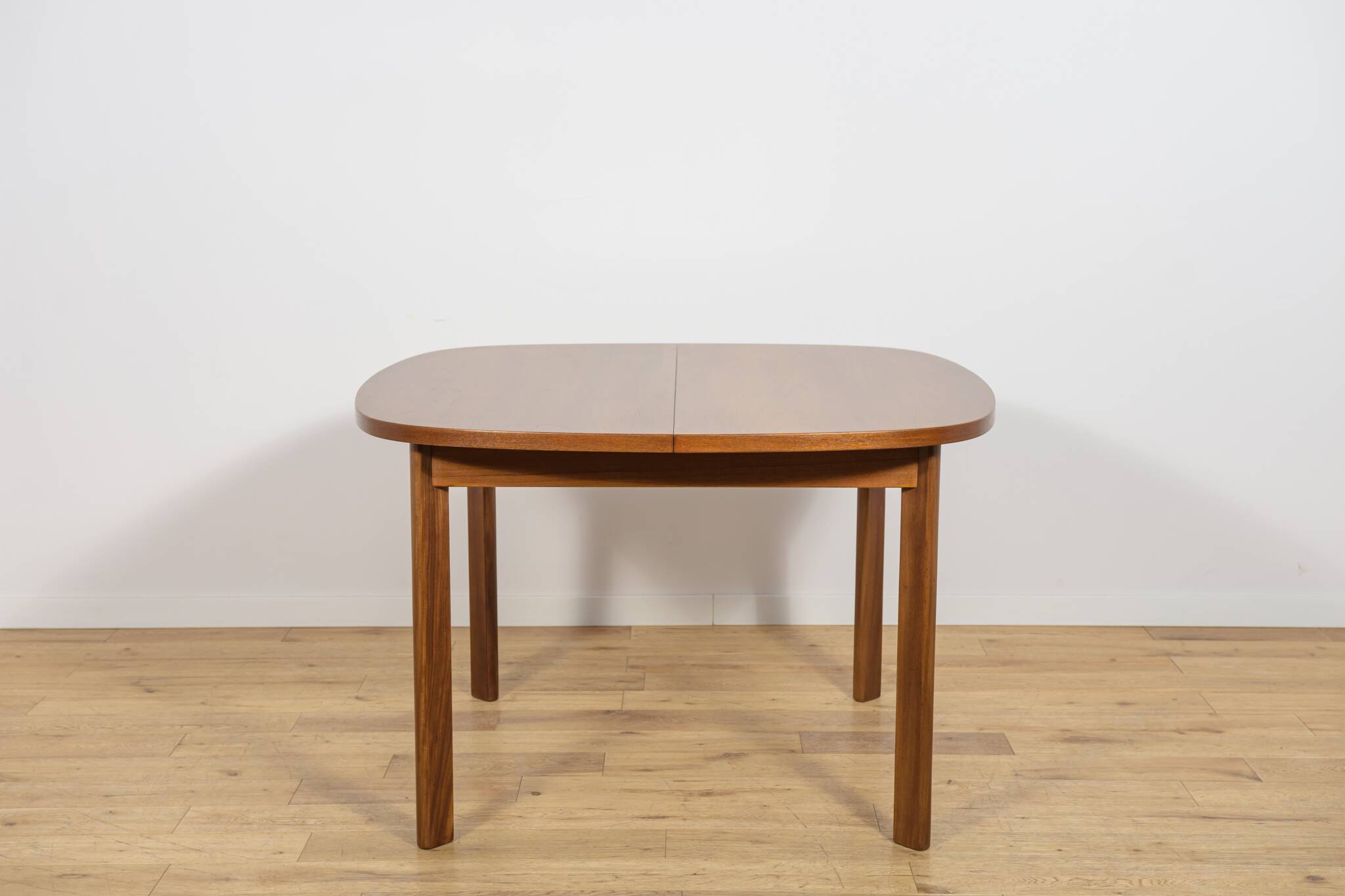 Mid-Century Teak Extending Dining Table from G-Plan, United Kingdom, 1960s