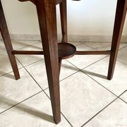 Table d'appoint carré en acajou 1970