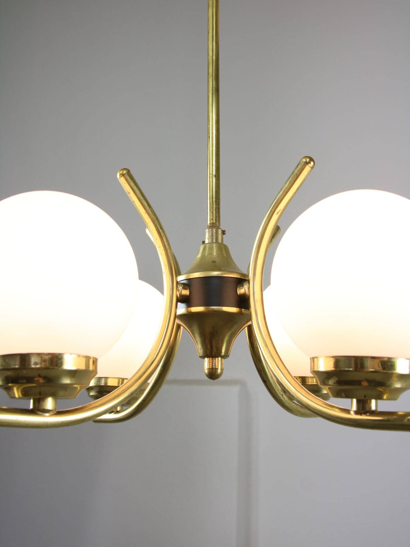Mid-Century Italian Brass and Opaline Chandelier