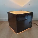 Cube floor lamp