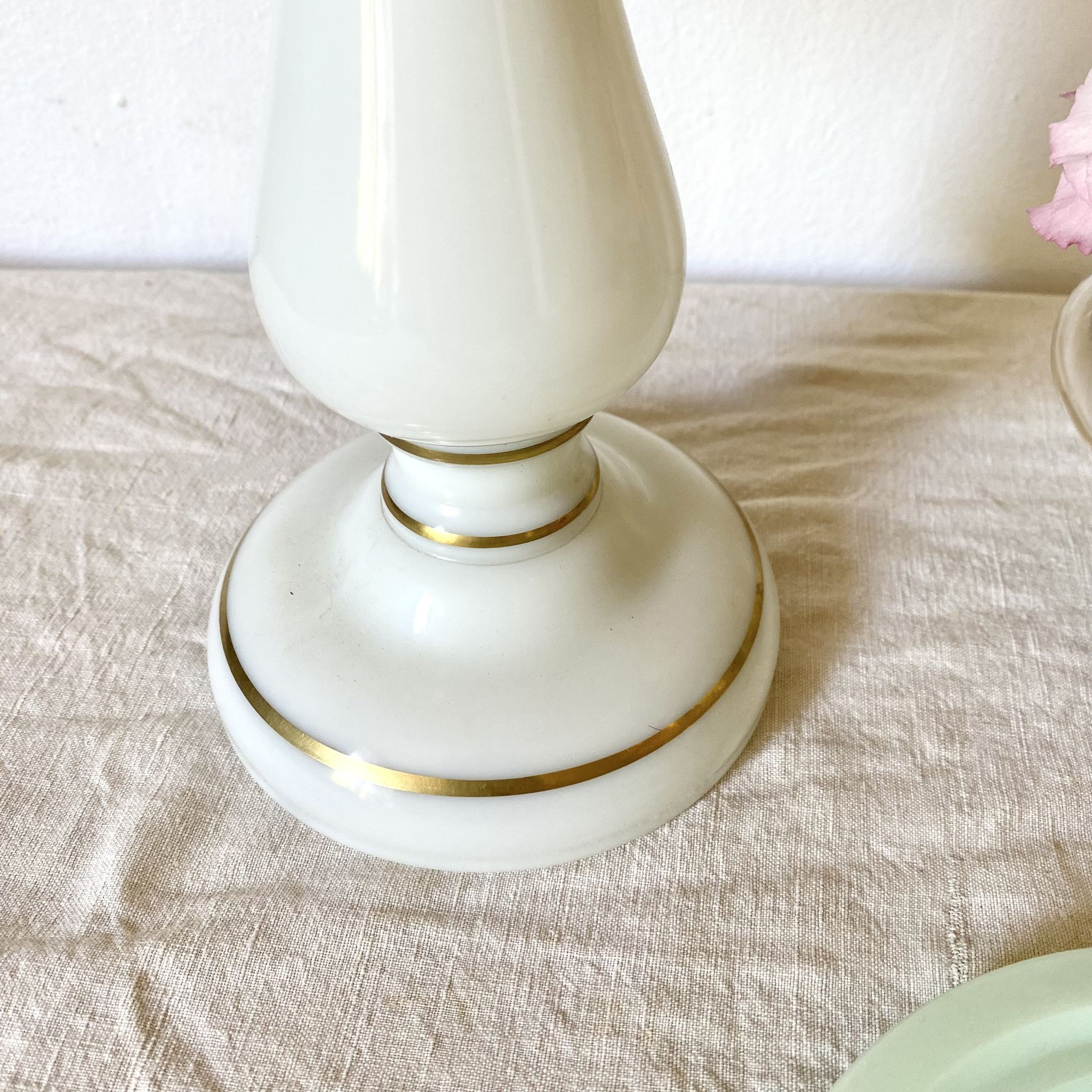 Lampe en opaline vintage