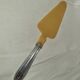 Pie shovel