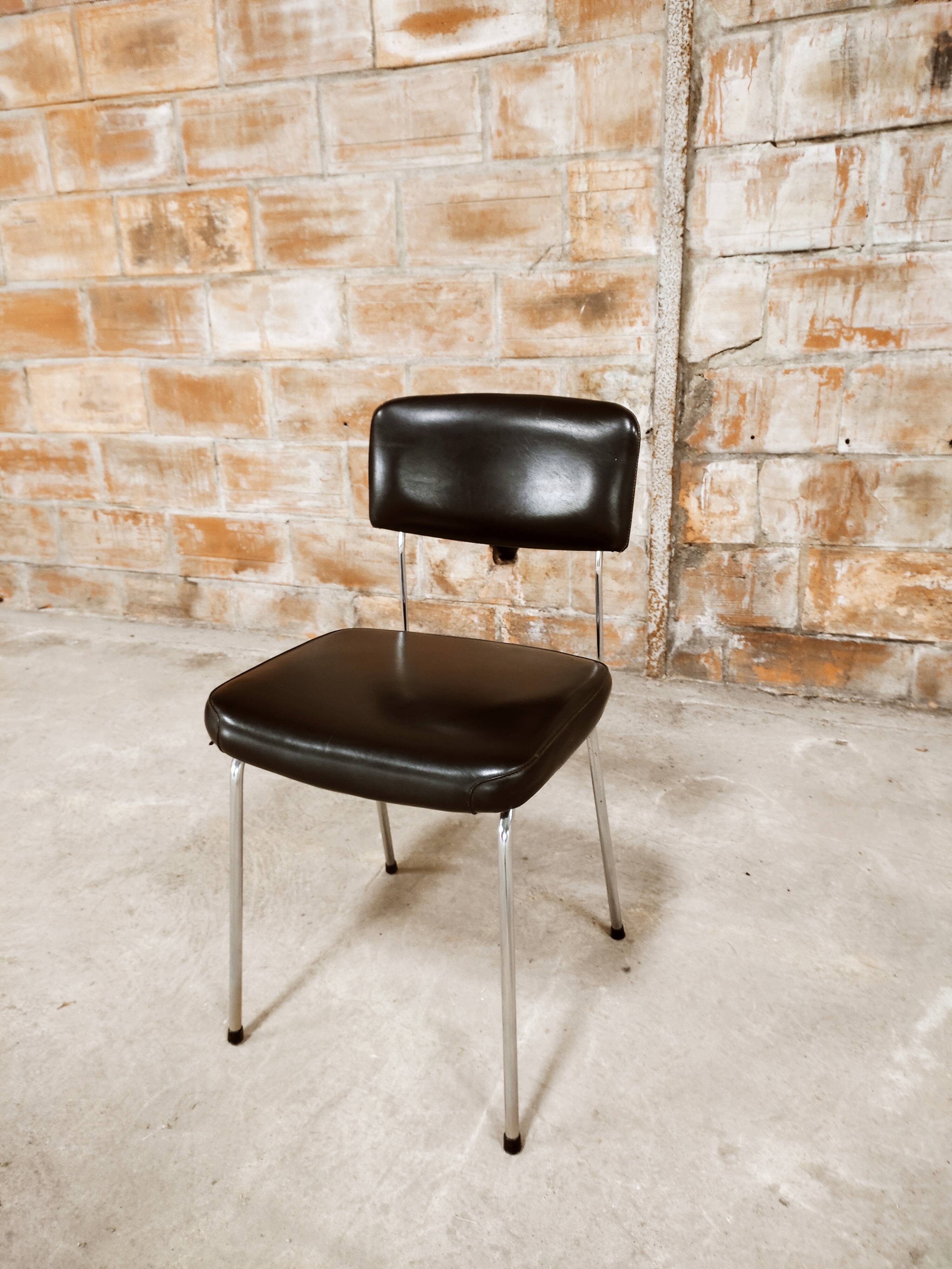 OEM chair - Strafor black with chrome base