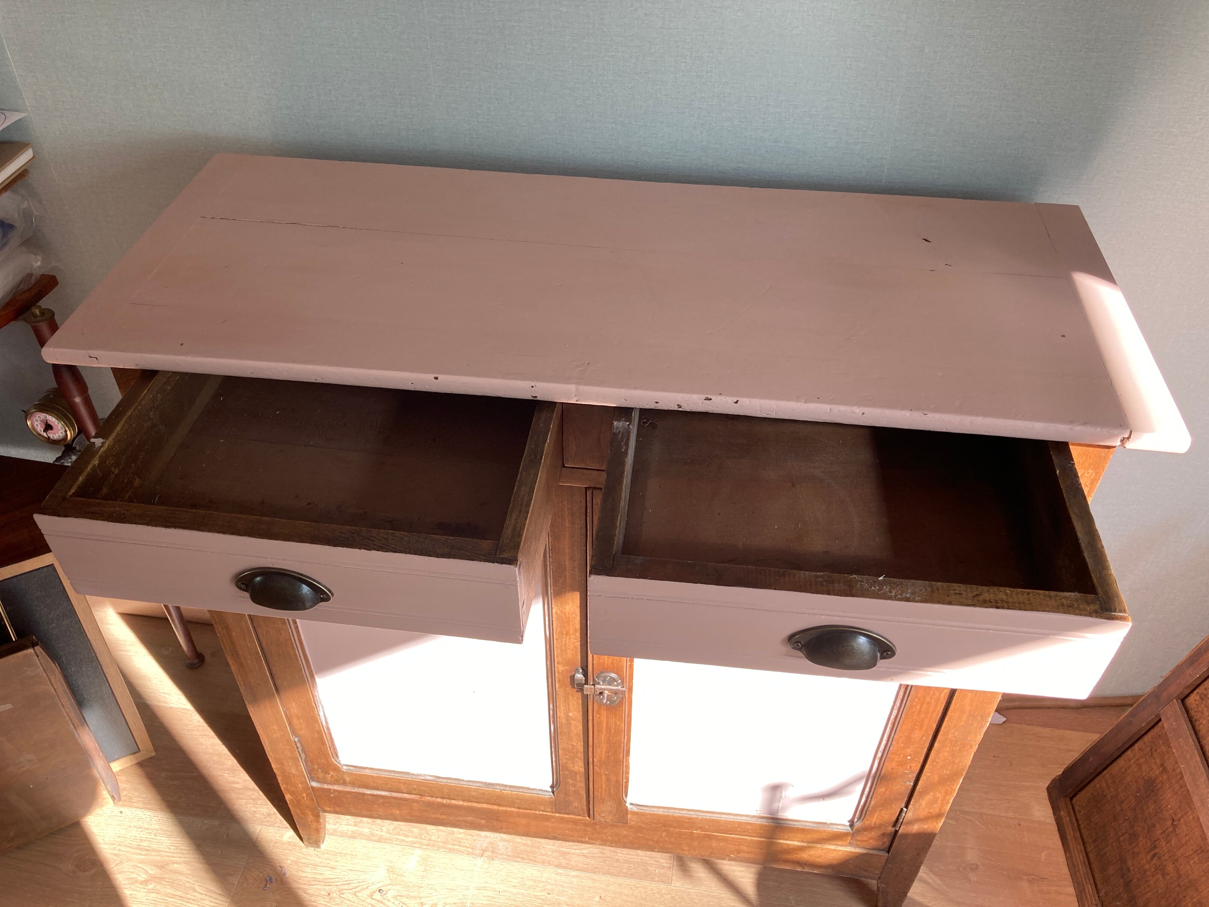 Old Parisian buffet 2 drawers 2 doors